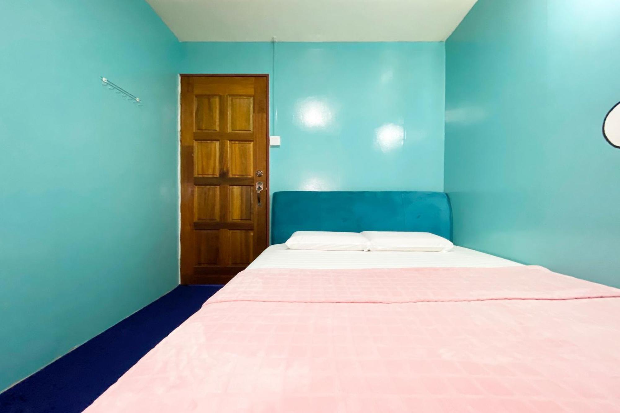 Oyo Home 90285 Pogimpaan Homestay Ranau Ngoại thất bức ảnh