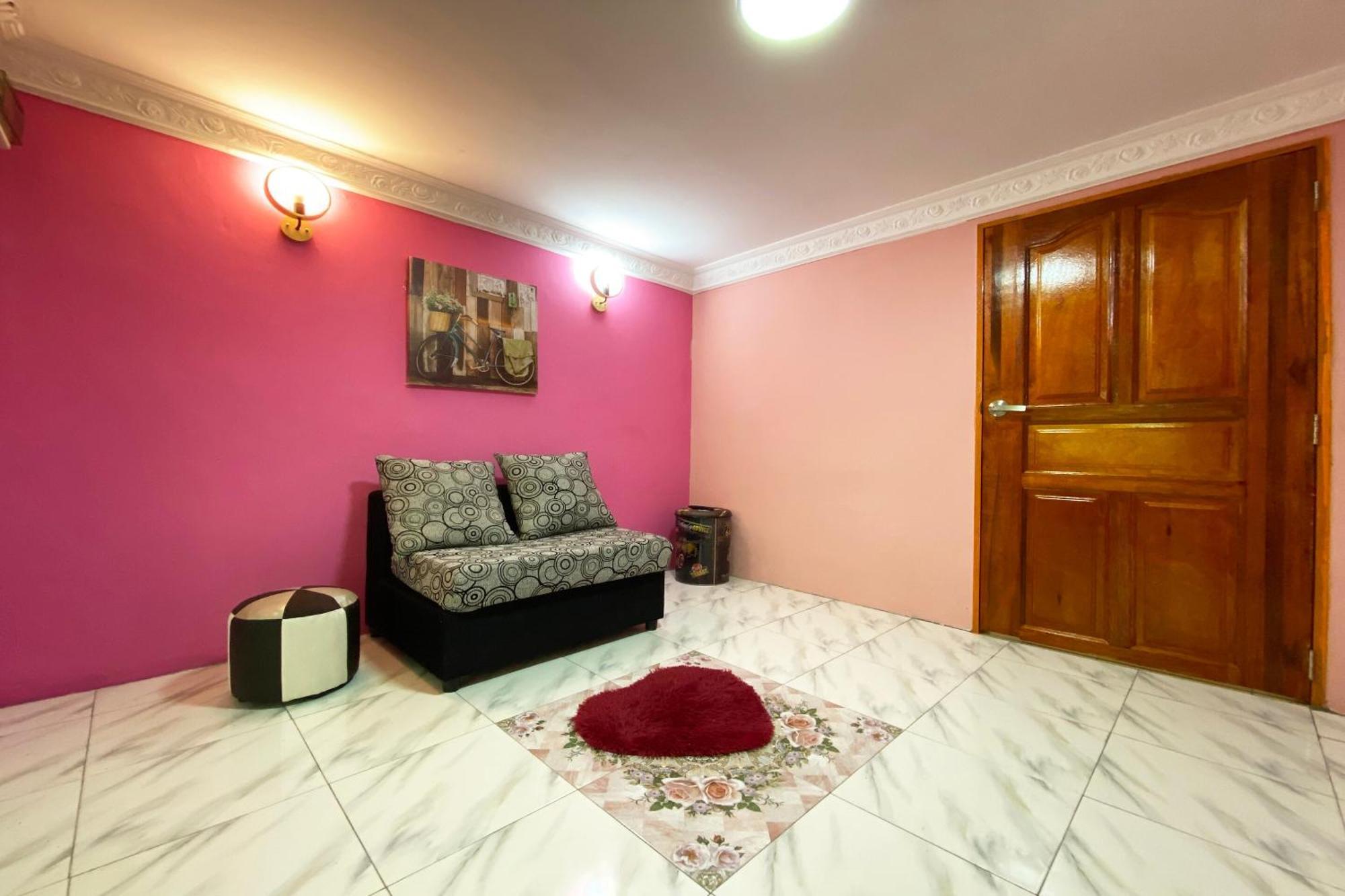 Oyo Home 90285 Pogimpaan Homestay Ranau Ngoại thất bức ảnh