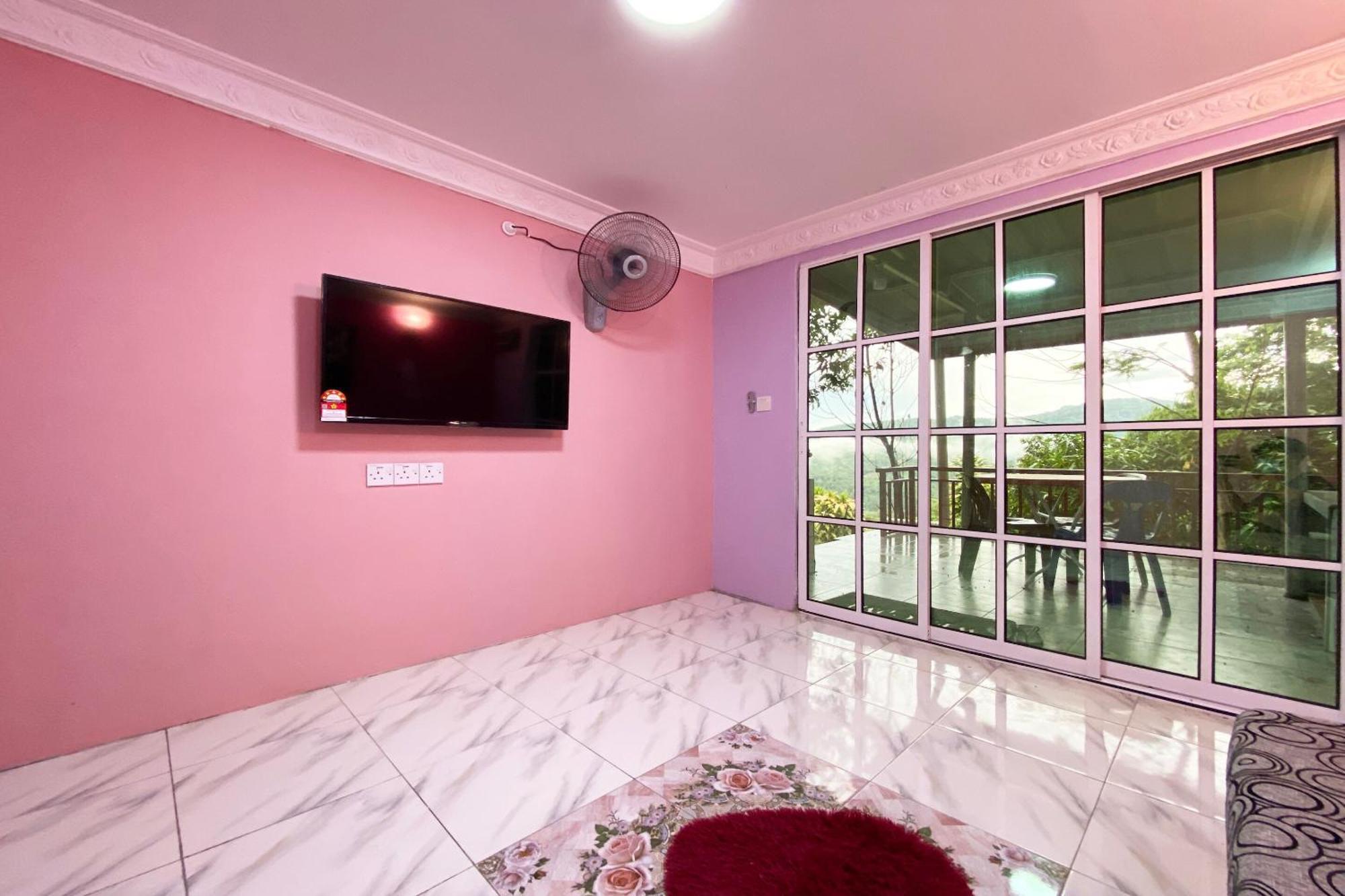 Oyo Home 90285 Pogimpaan Homestay Ranau Ngoại thất bức ảnh